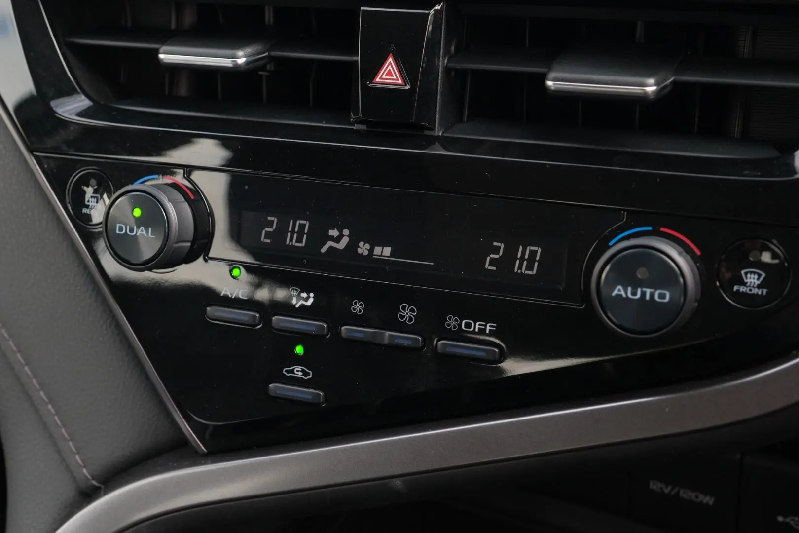 2023 Toyota Camry Gallery Image 13