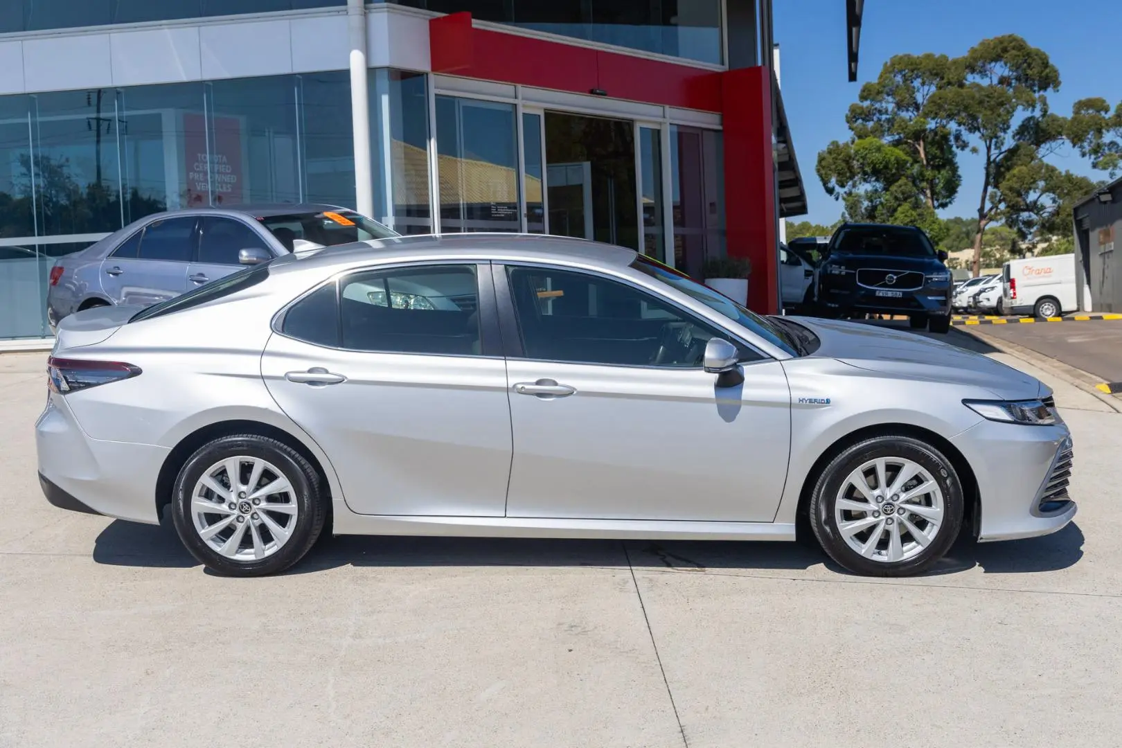 2024 Toyota Camry Gallery Image 3