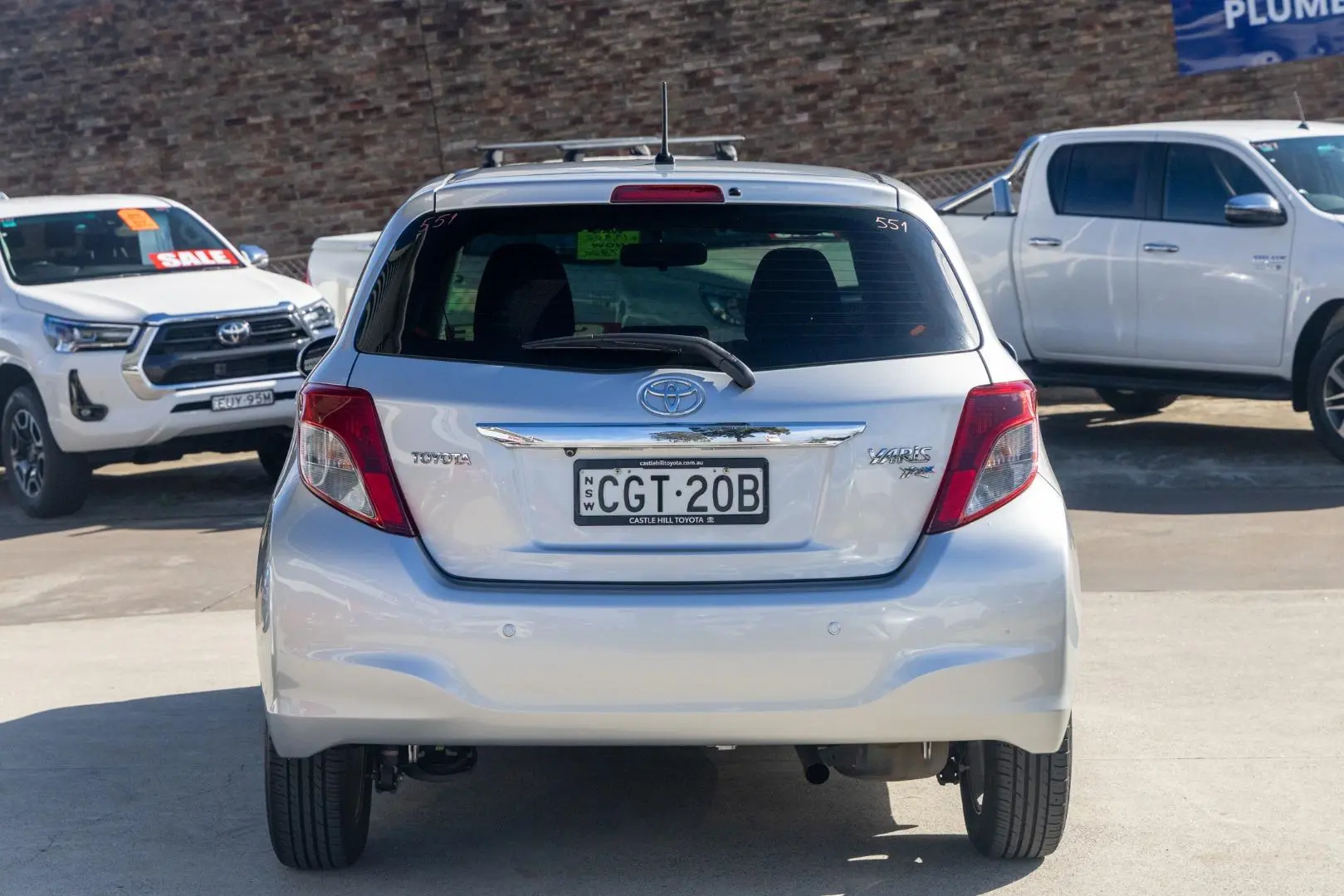 2012 Toyota Yaris Gallery Image 5