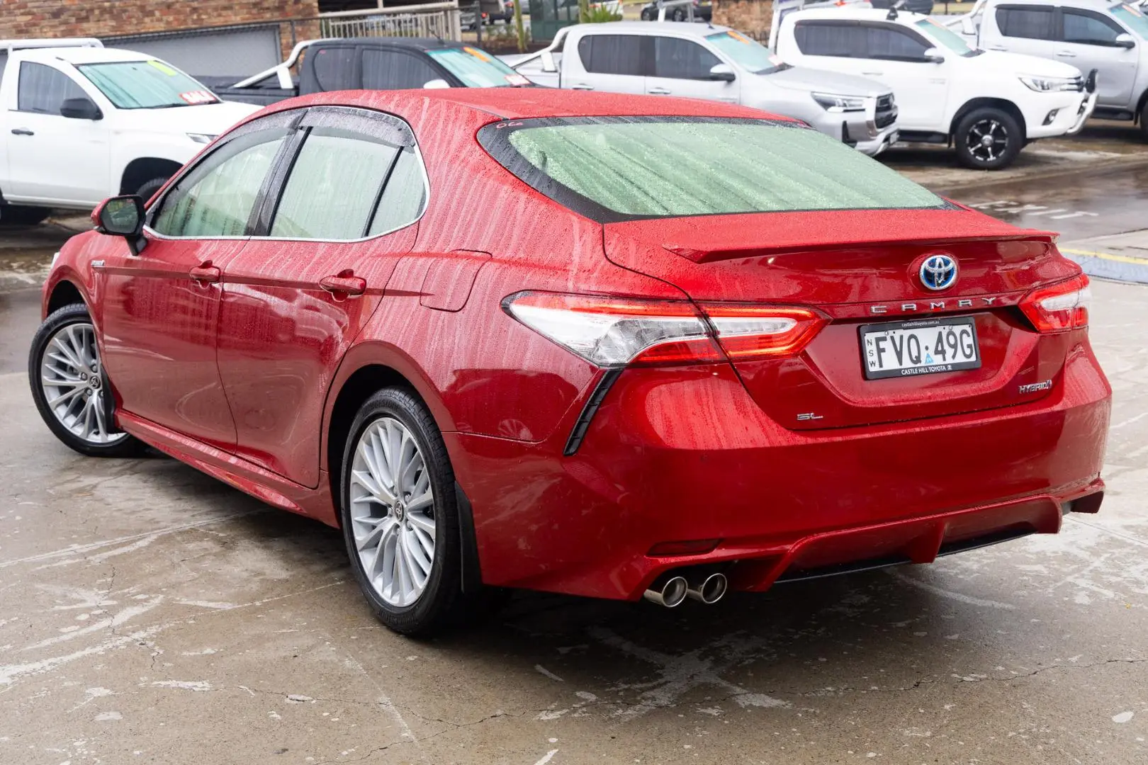 2020 Toyota Camry Gallery Image 2