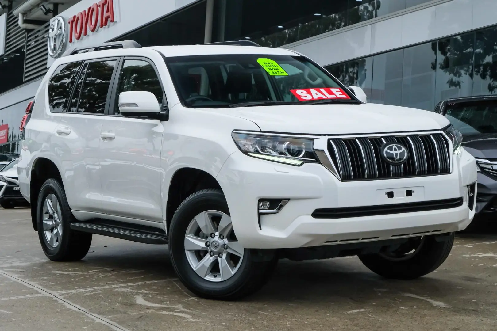 2023 Toyota Landcruiser Prado Gallery Image 1