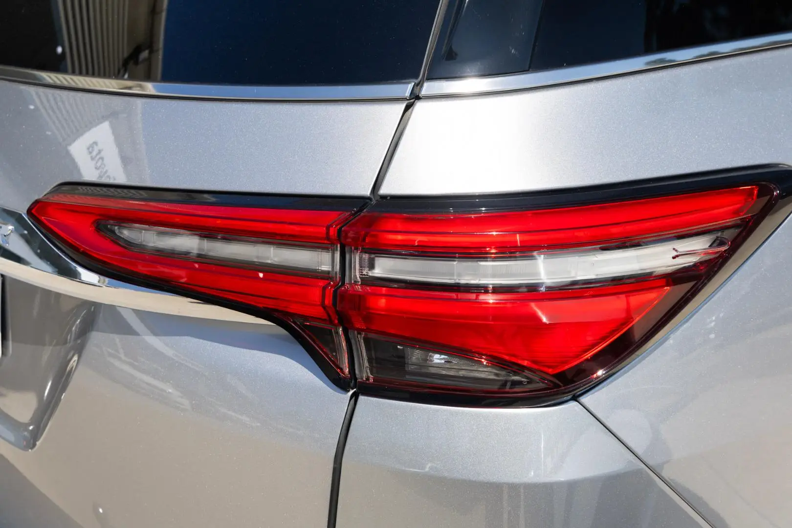 2022 Toyota Fortuner Gallery Image 18