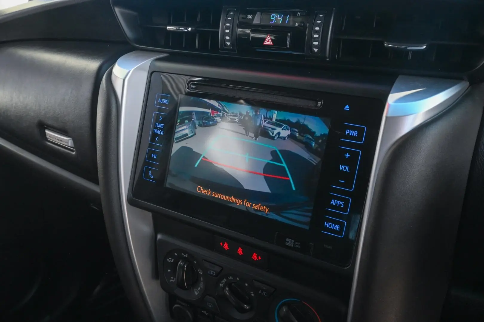 2018 Toyota Fortuner Gallery Image 15