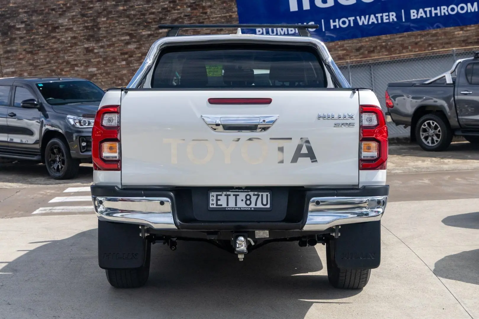 2022 Toyota Hilux Gallery Image 5