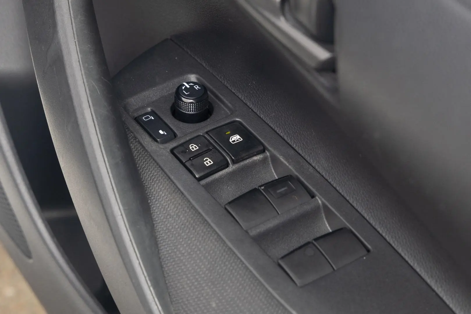 2019 Toyota Corolla Gallery Image 18