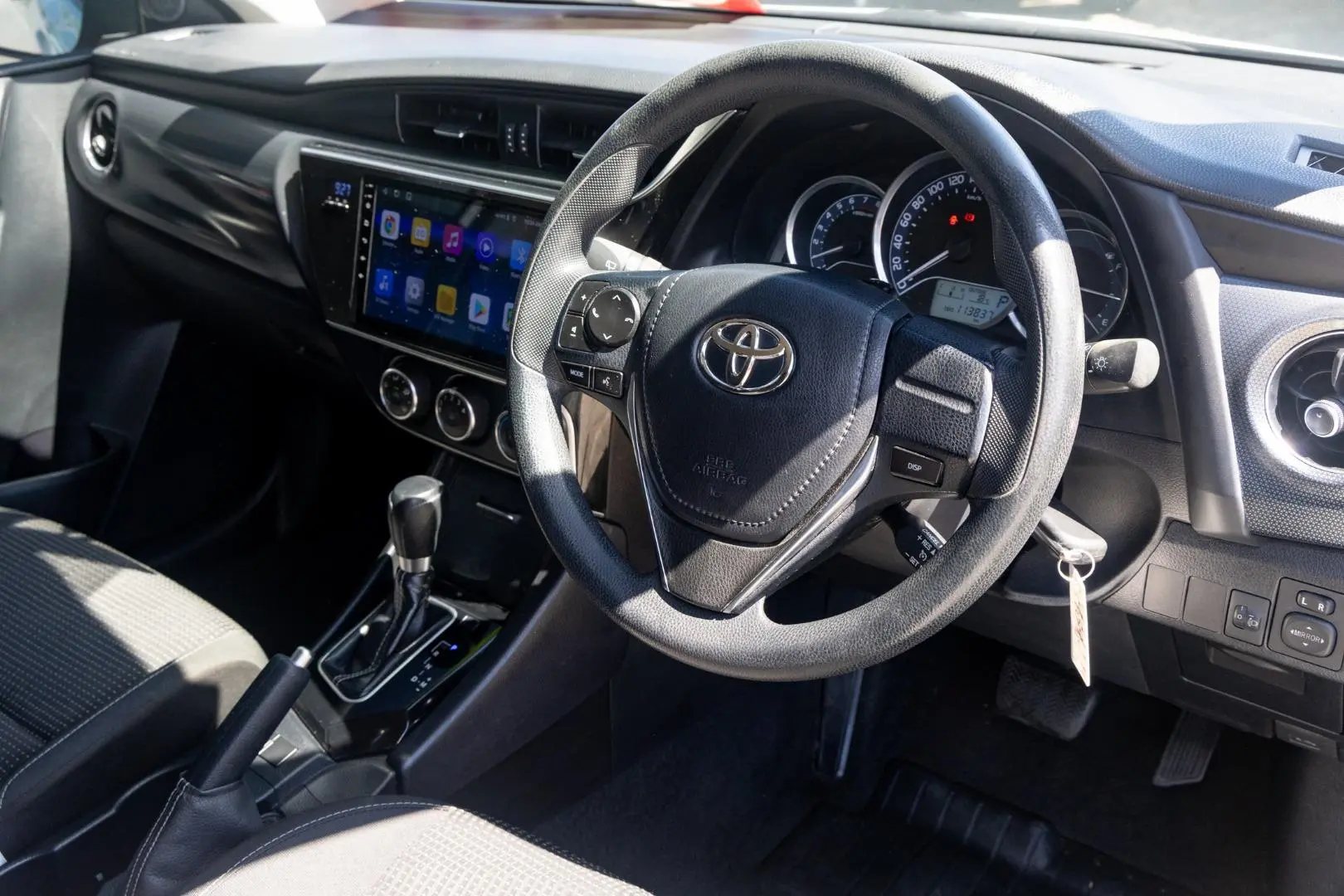 2018 Toyota Corolla Gallery Image 7