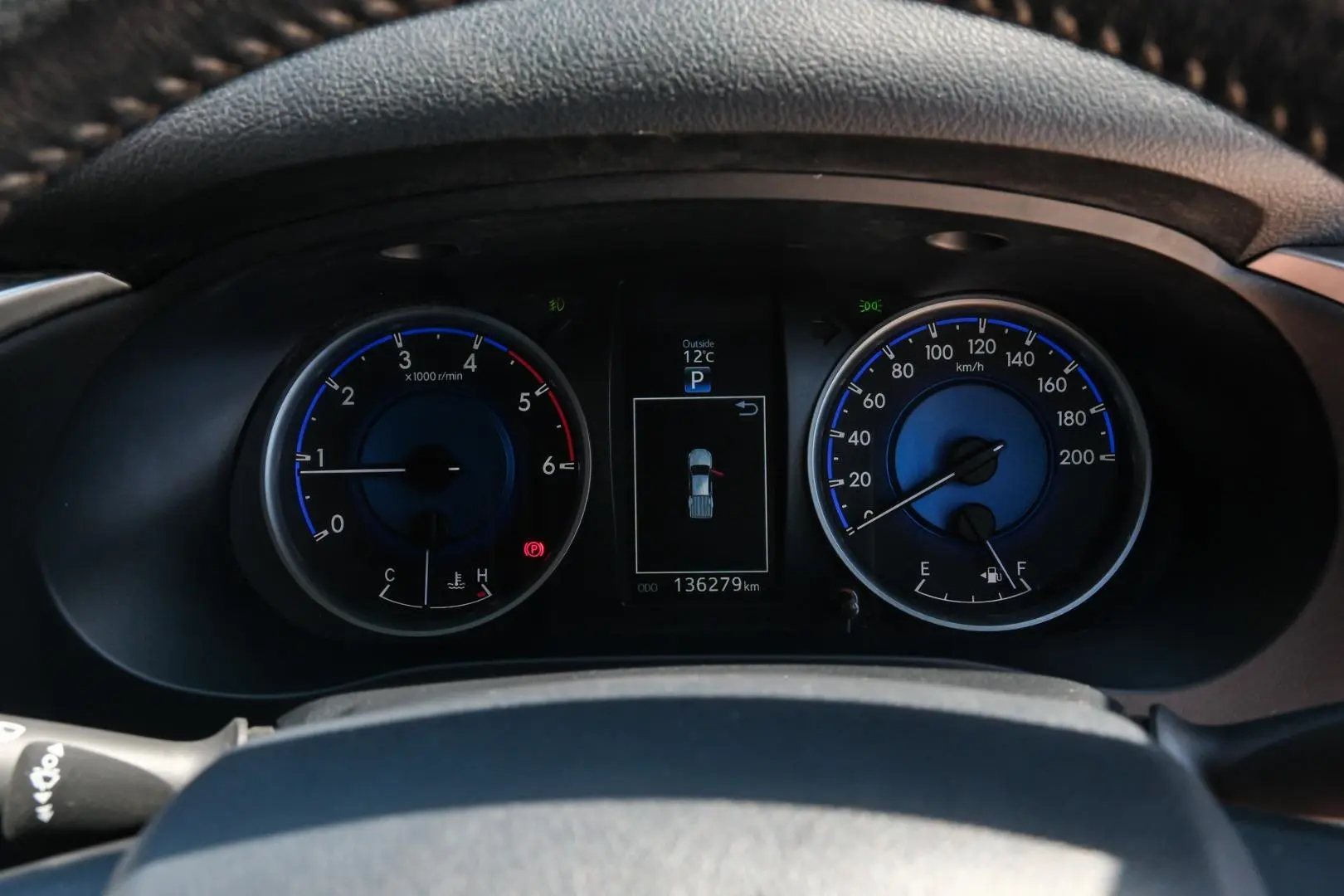 2016 Toyota Hilux Gallery Image 10