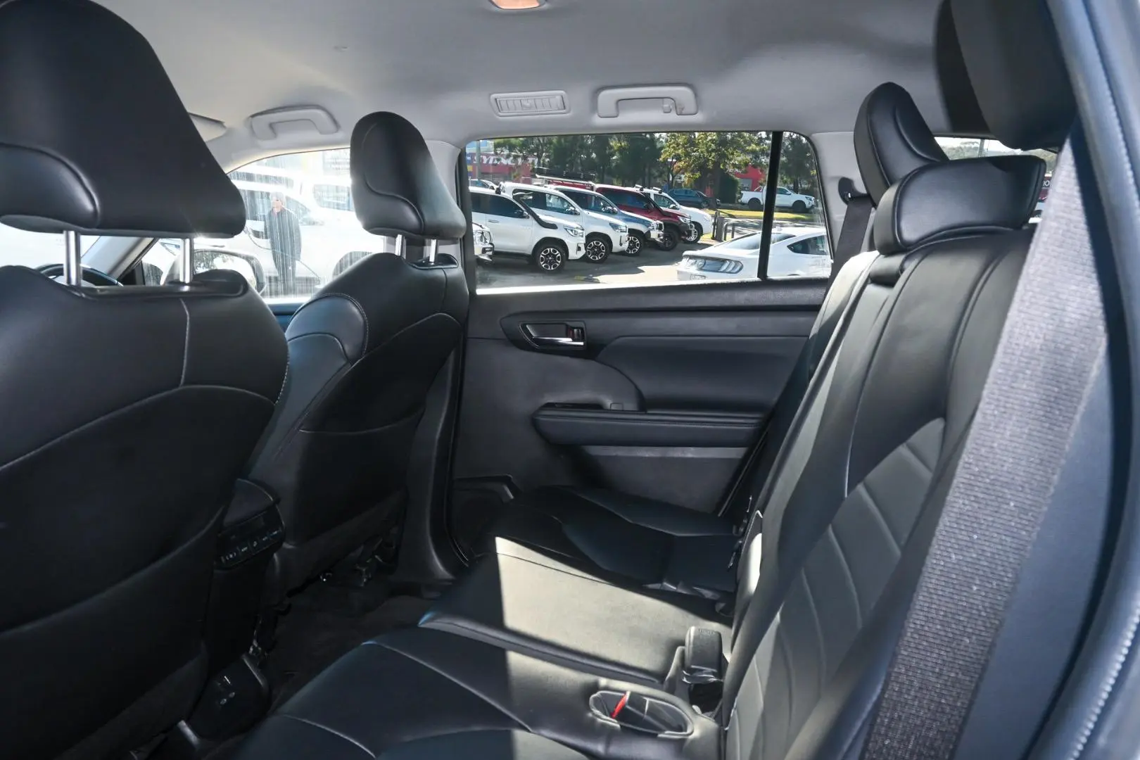 2022 Toyota Kluger Gallery Image 9