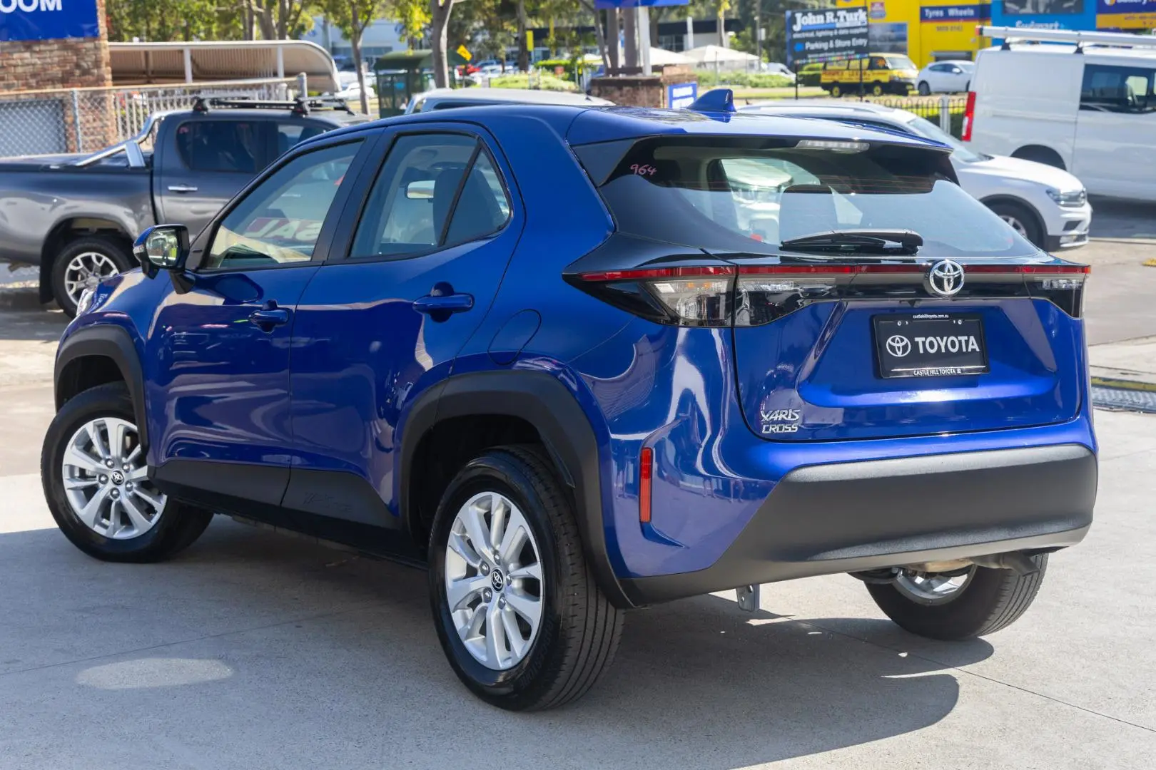 2022 Toyota Yaris Cross Gallery Image 2