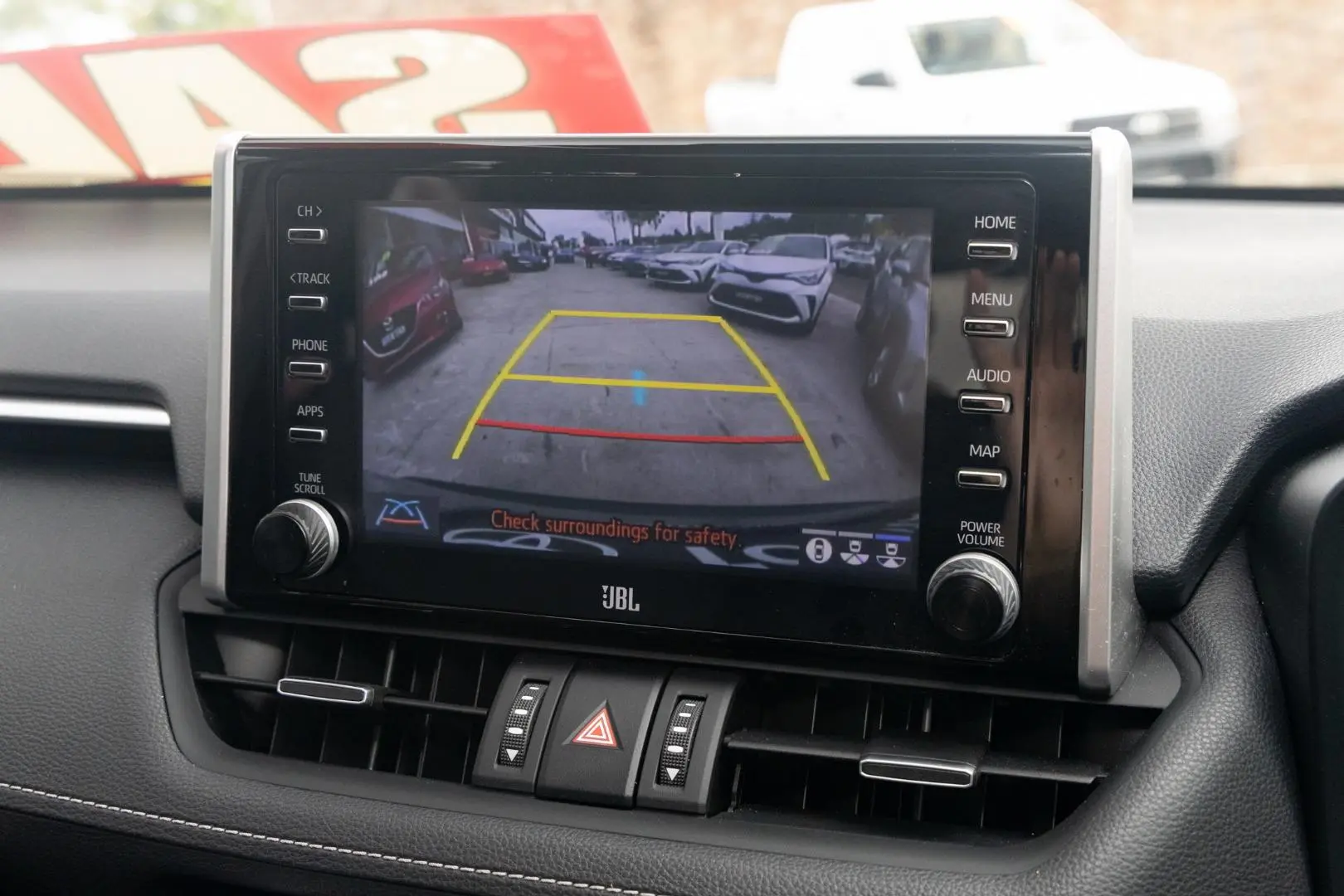 2020 Toyota RAV4 Gallery Image 15