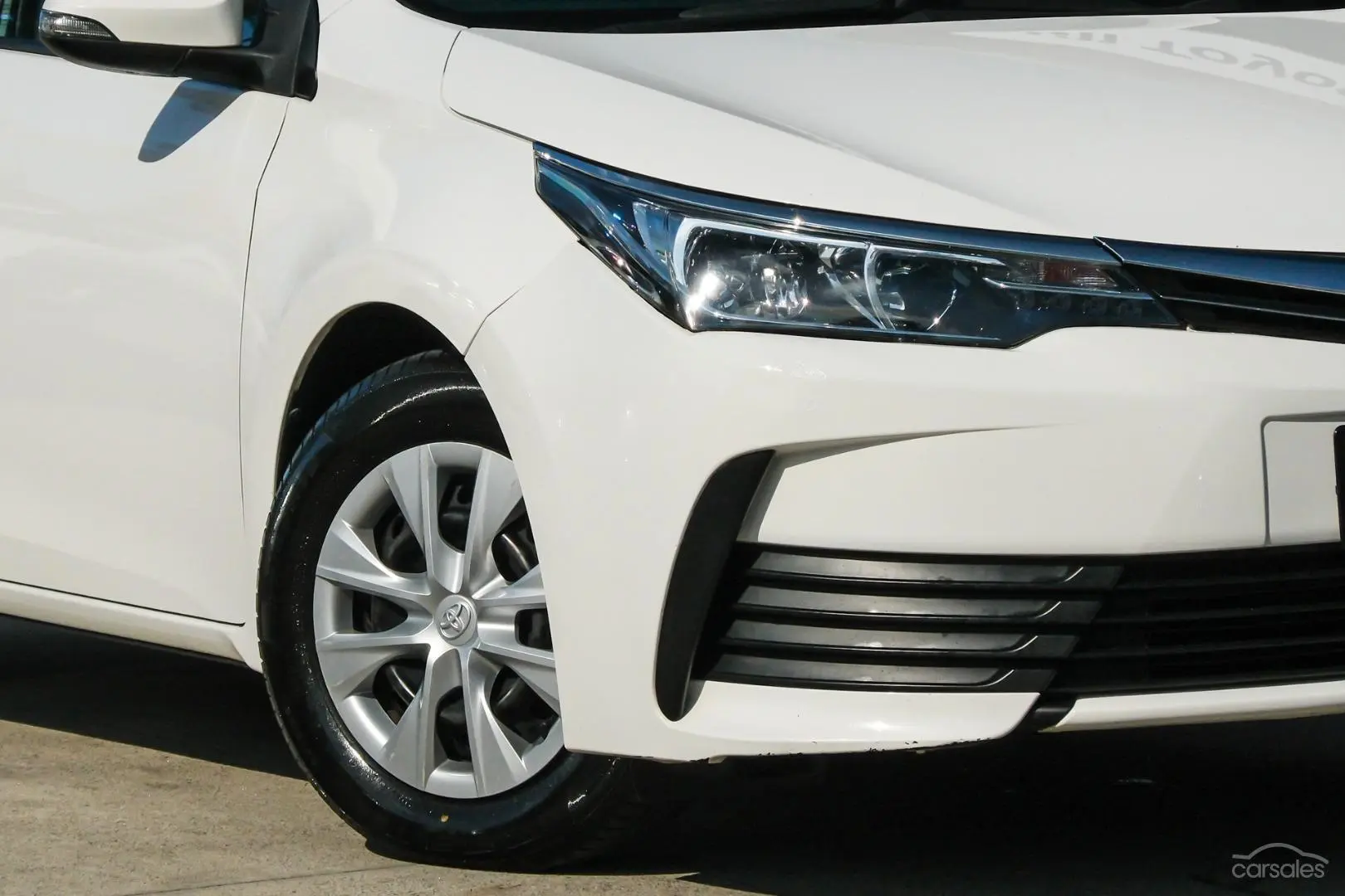 2017 Toyota Corolla Image 6