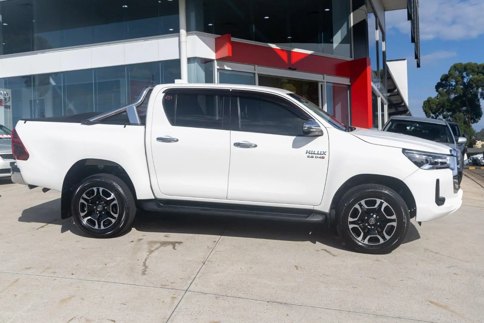 2022 Toyota Hilux Gallery Image 3