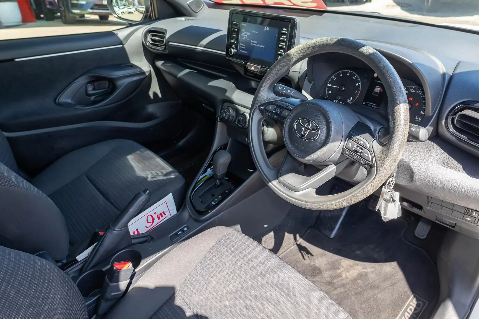 2023 Toyota Yaris Gallery Image 7