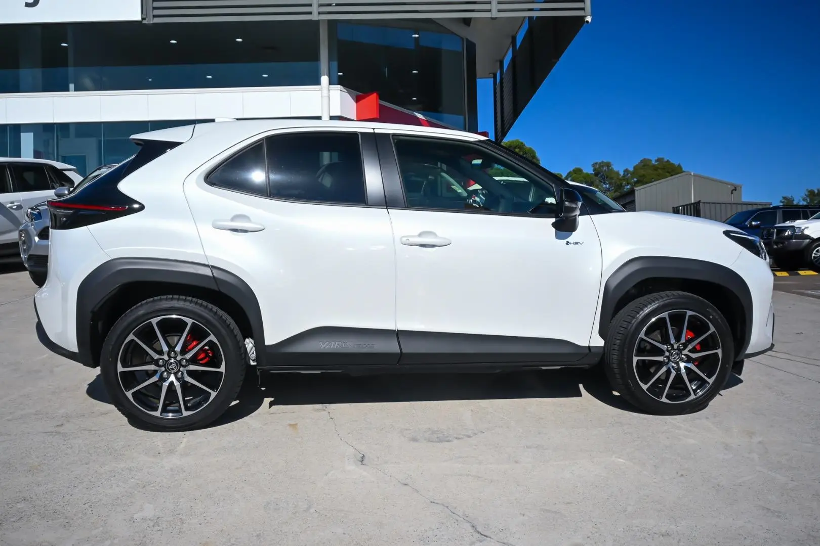 2025 Toyota Yaris Cross Gallery Image 3