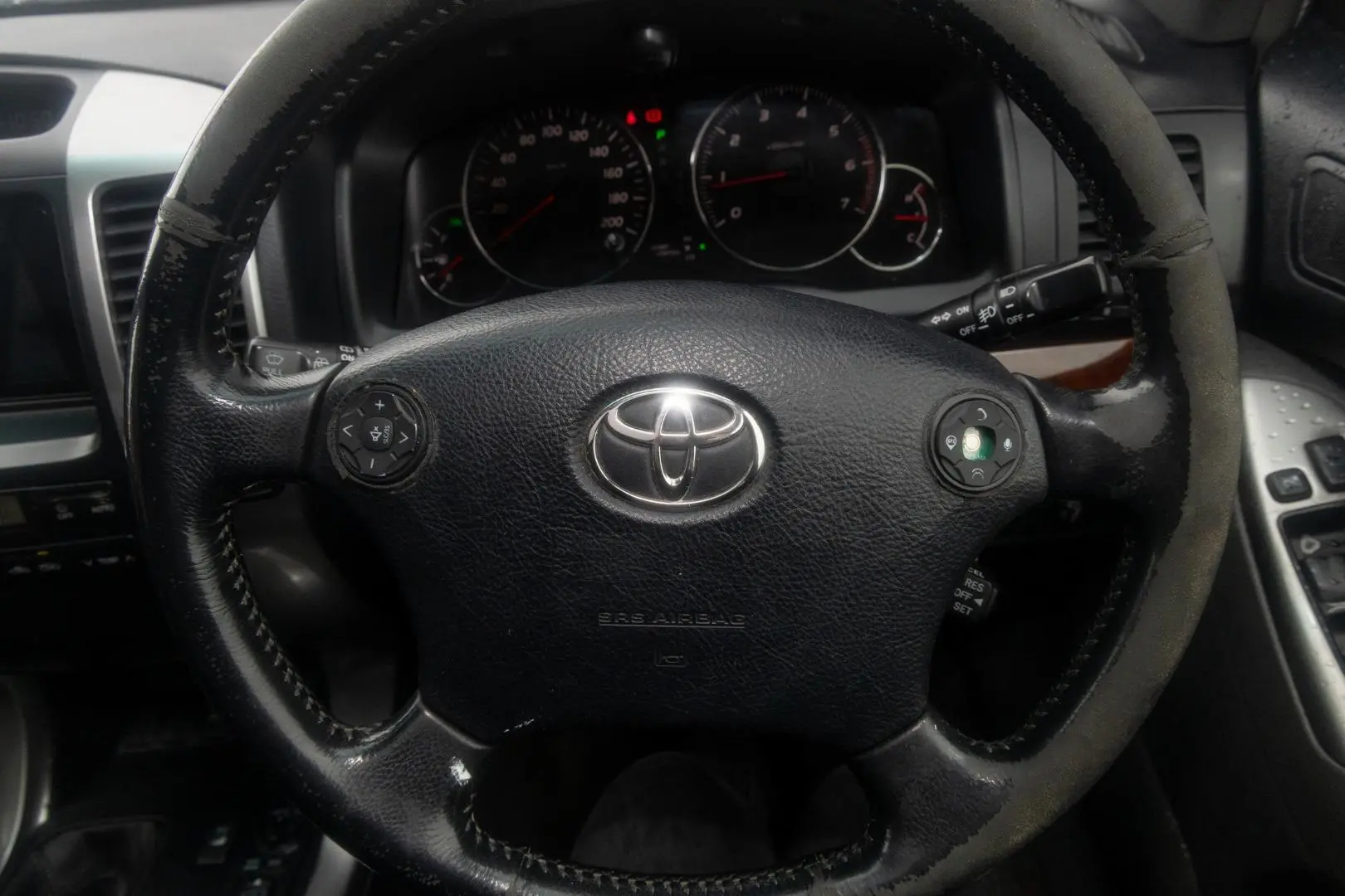 2004 Toyota Landcruiser Prado Gallery Image 10