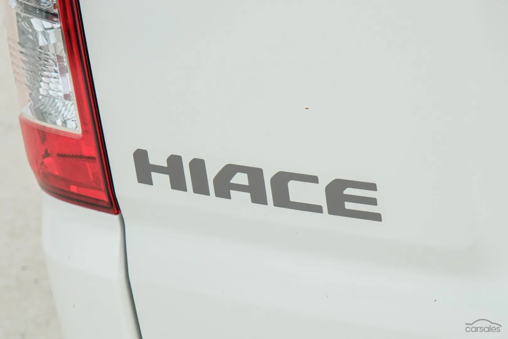 2023 Toyota Hiace Image 20