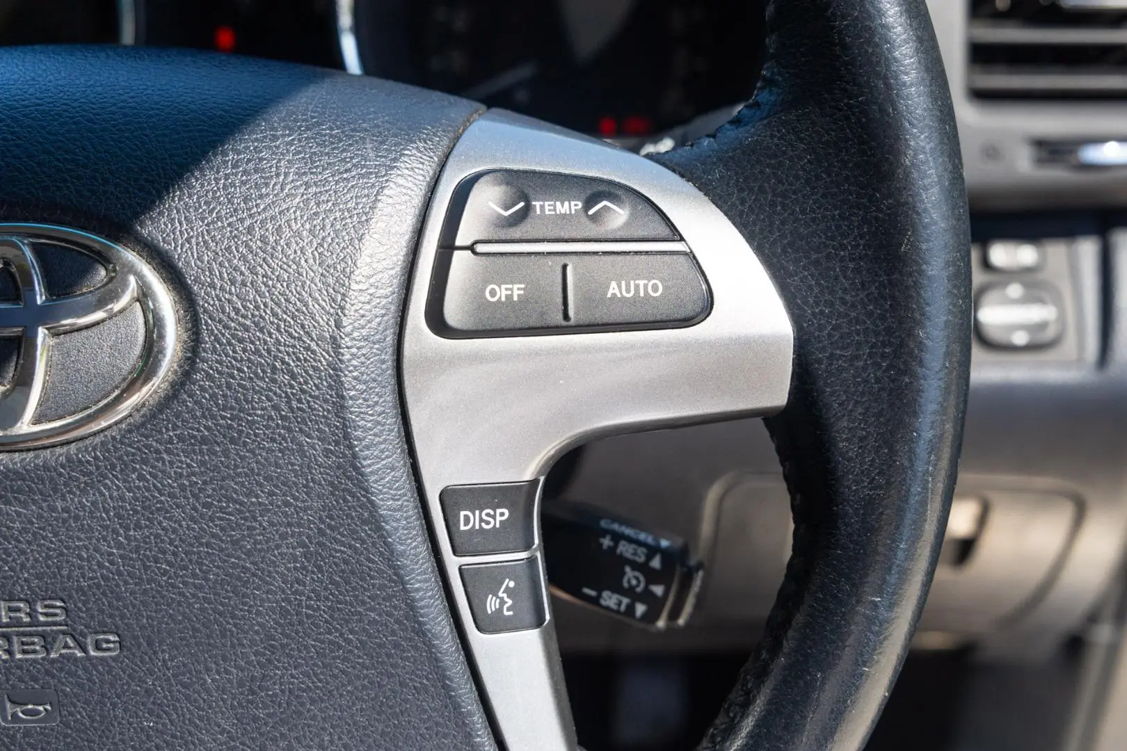 2012 Toyota Kluger Gallery Image 15