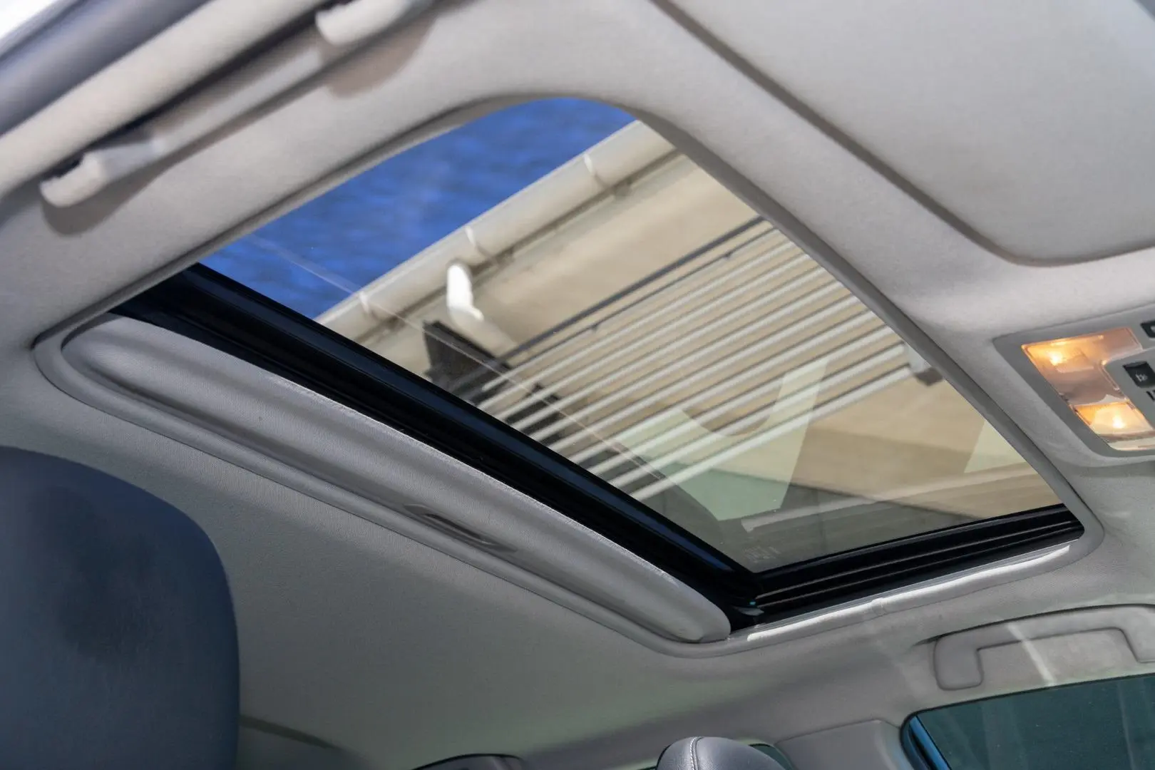 2017 Toyota Aurion Gallery Image 21