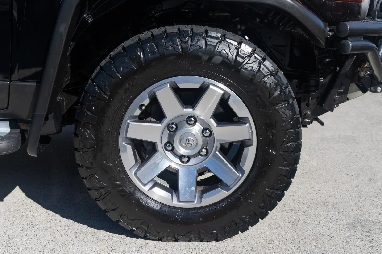 2016 Toyota FJ Cruiser Gallery Image 23