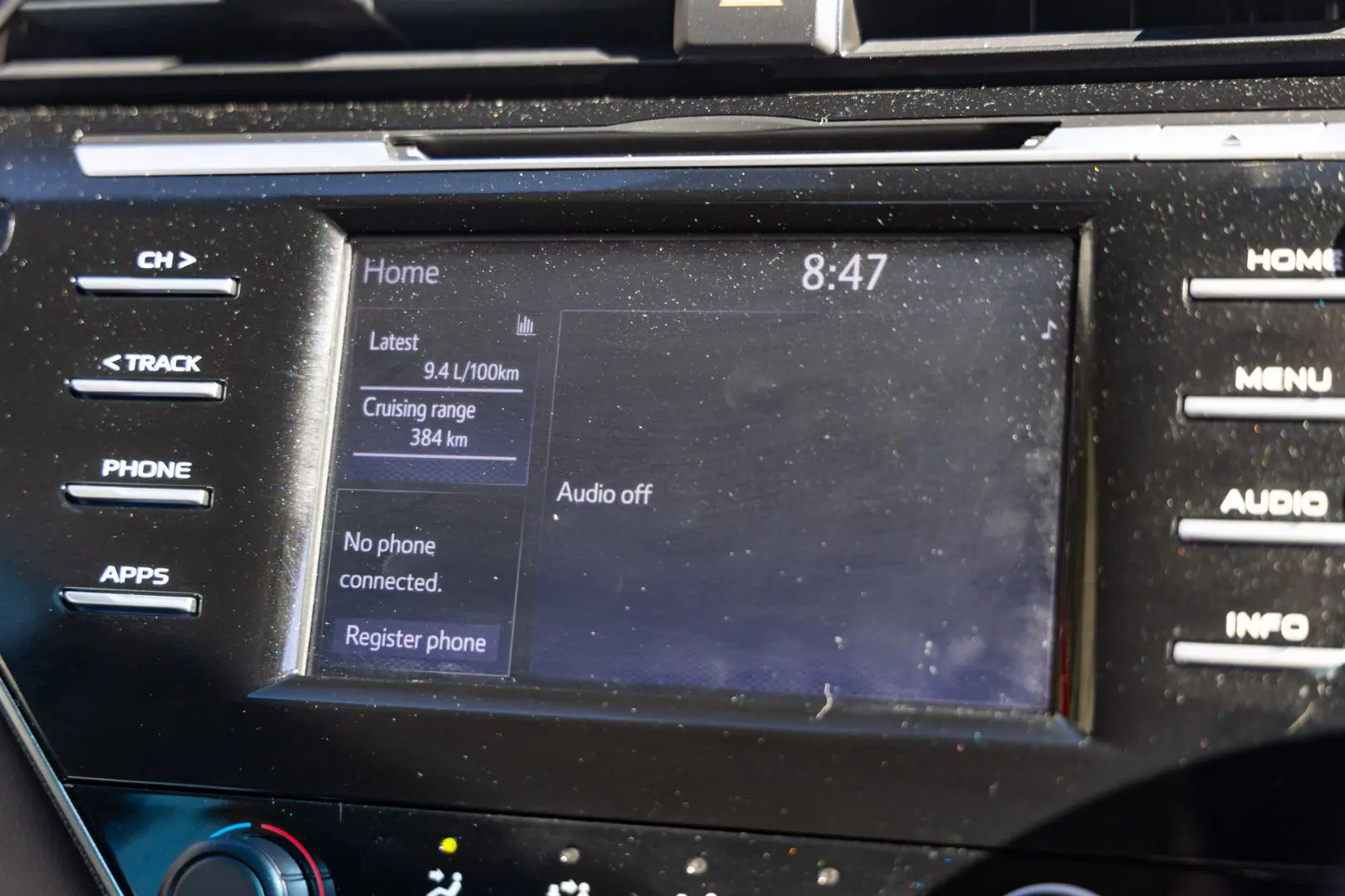 2019 Toyota Camry Gallery Image 11