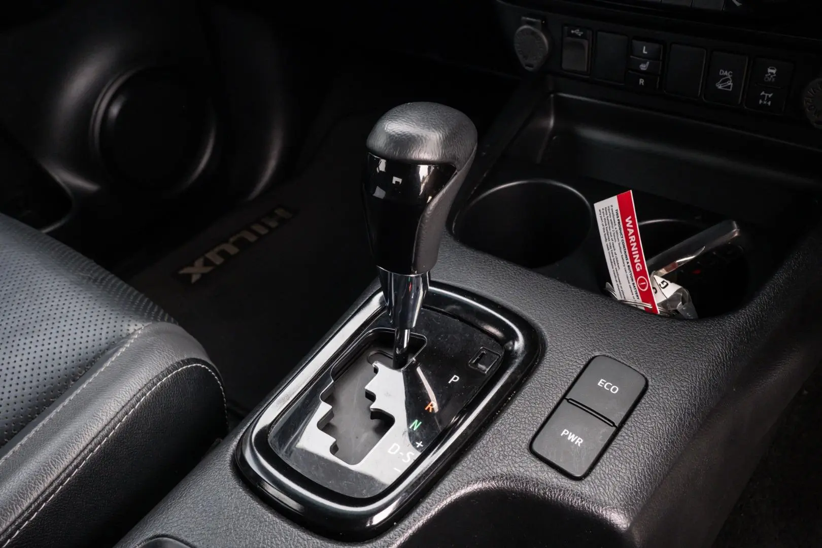 2023 Toyota Hilux Gallery Image 15