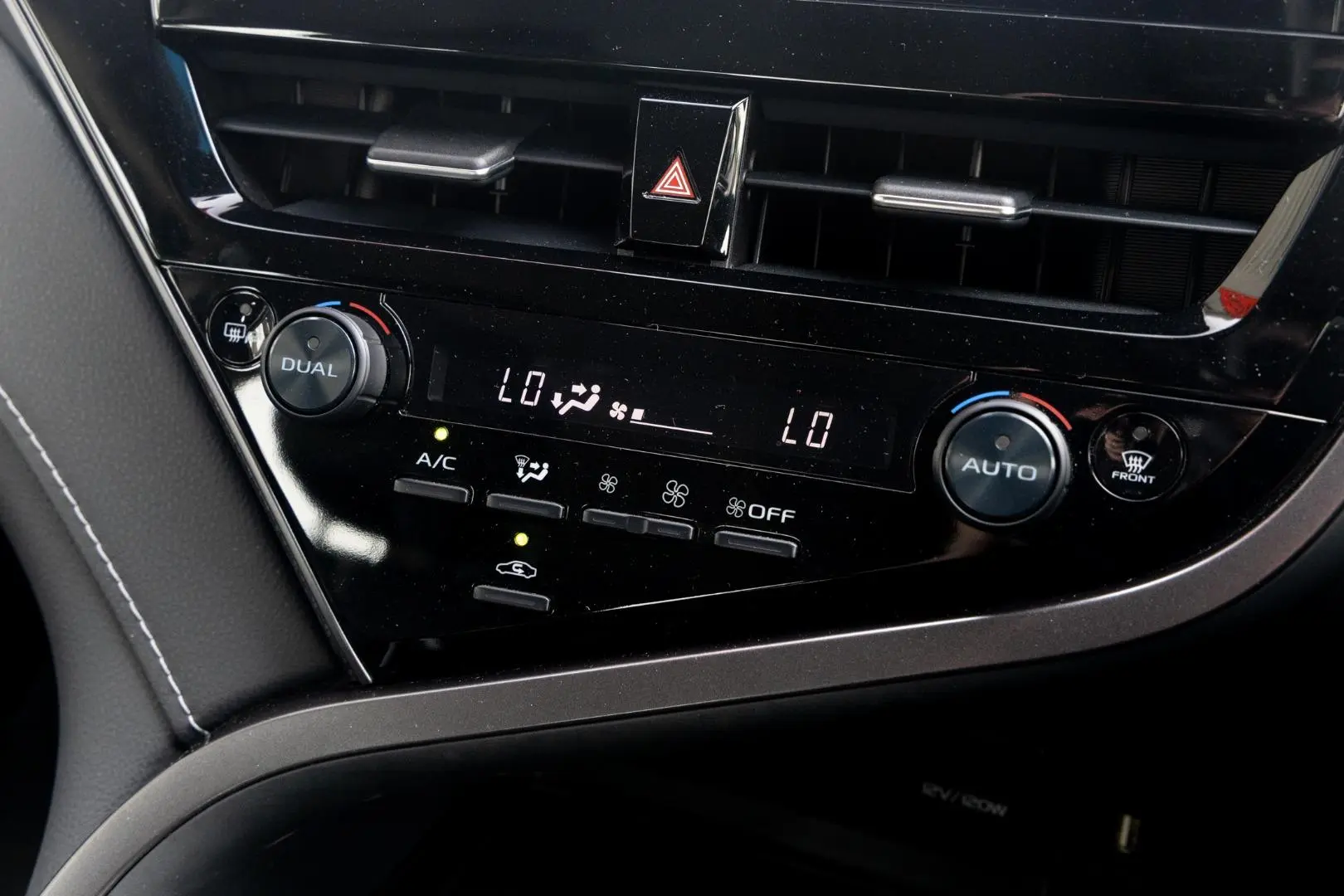 2023 Toyota Camry Gallery Image 16