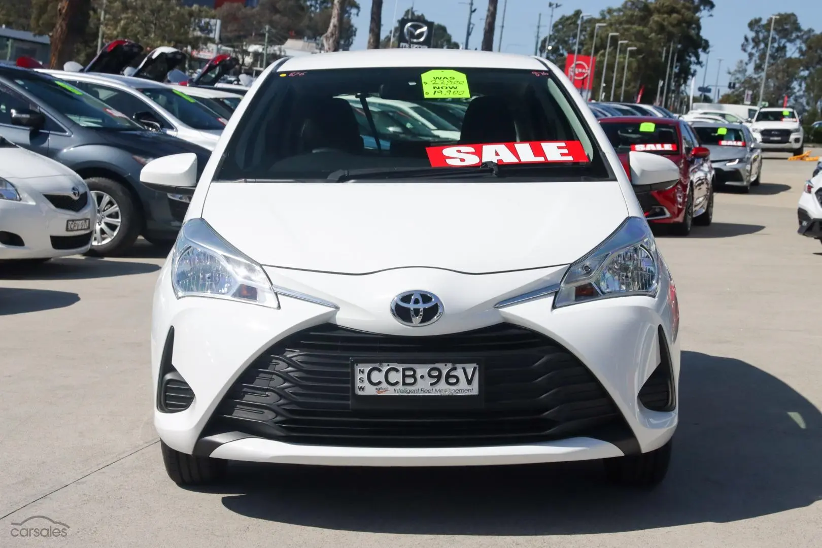 2017 Toyota Yaris Image 4