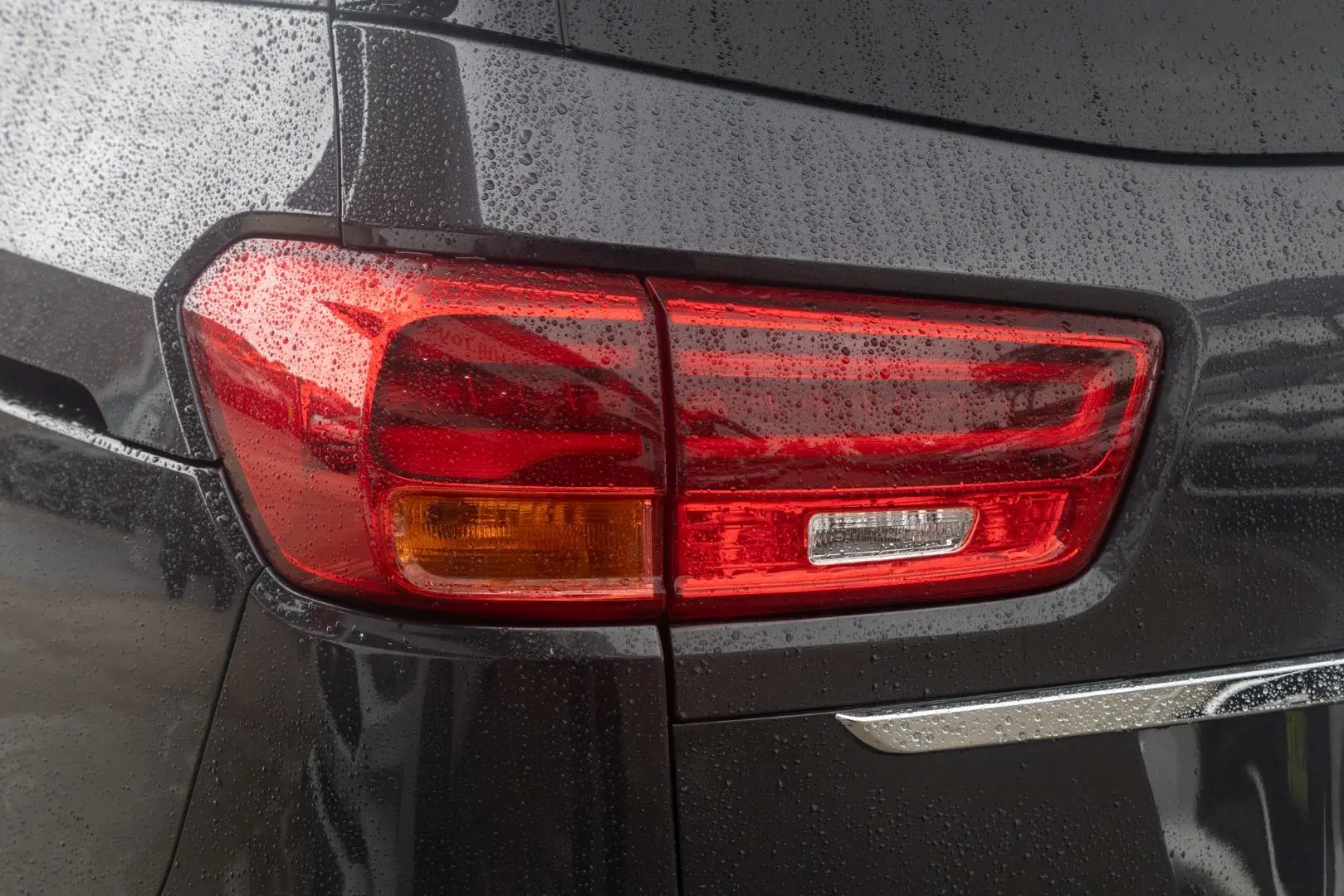 2020 Kia Carnival Gallery Image 22