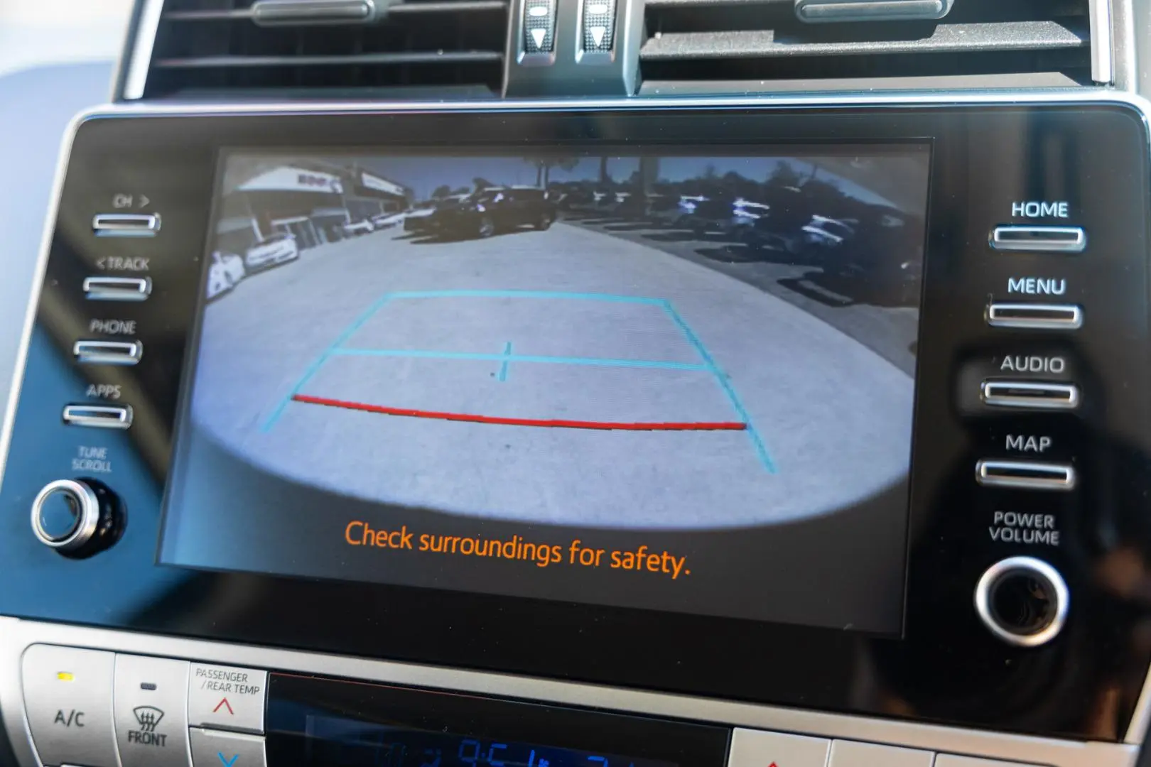 2023 Toyota Landcruiser Prado Gallery Image 13