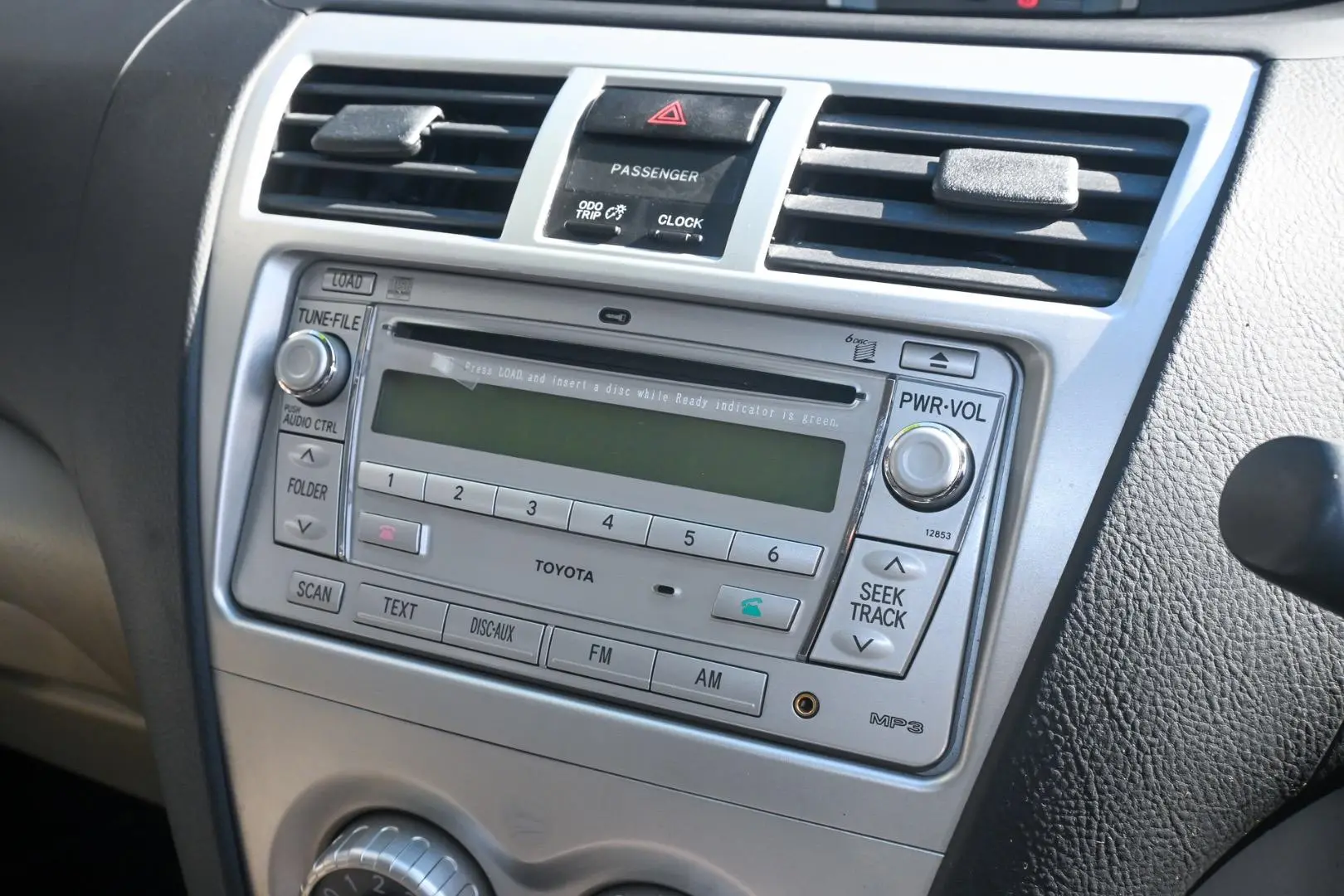 2007 Toyota Yaris Gallery Image 14