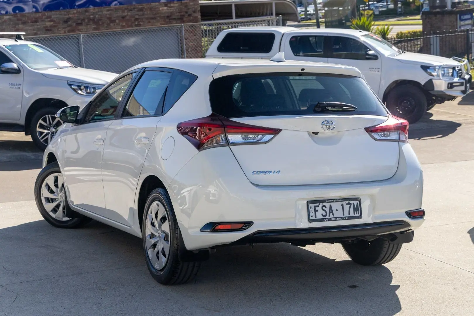 2017 Toyota Corolla Gallery Image 2