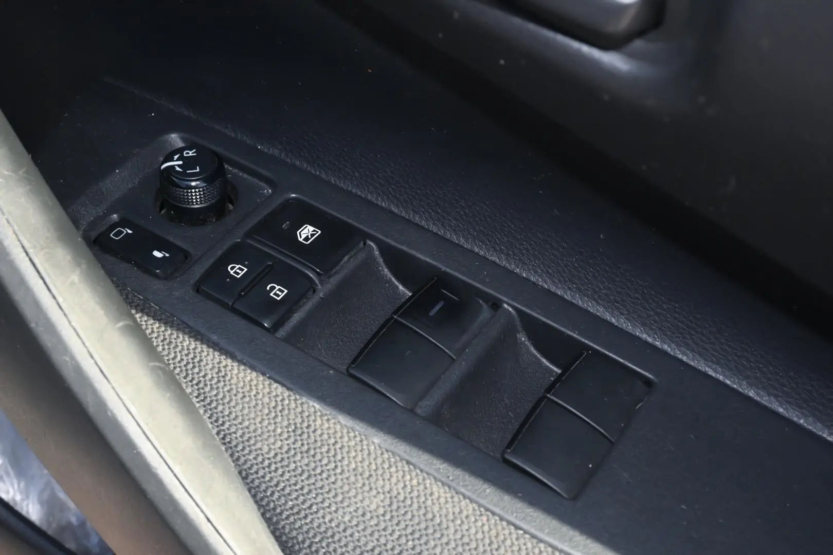 2018 Toyota Corolla Gallery Image 10