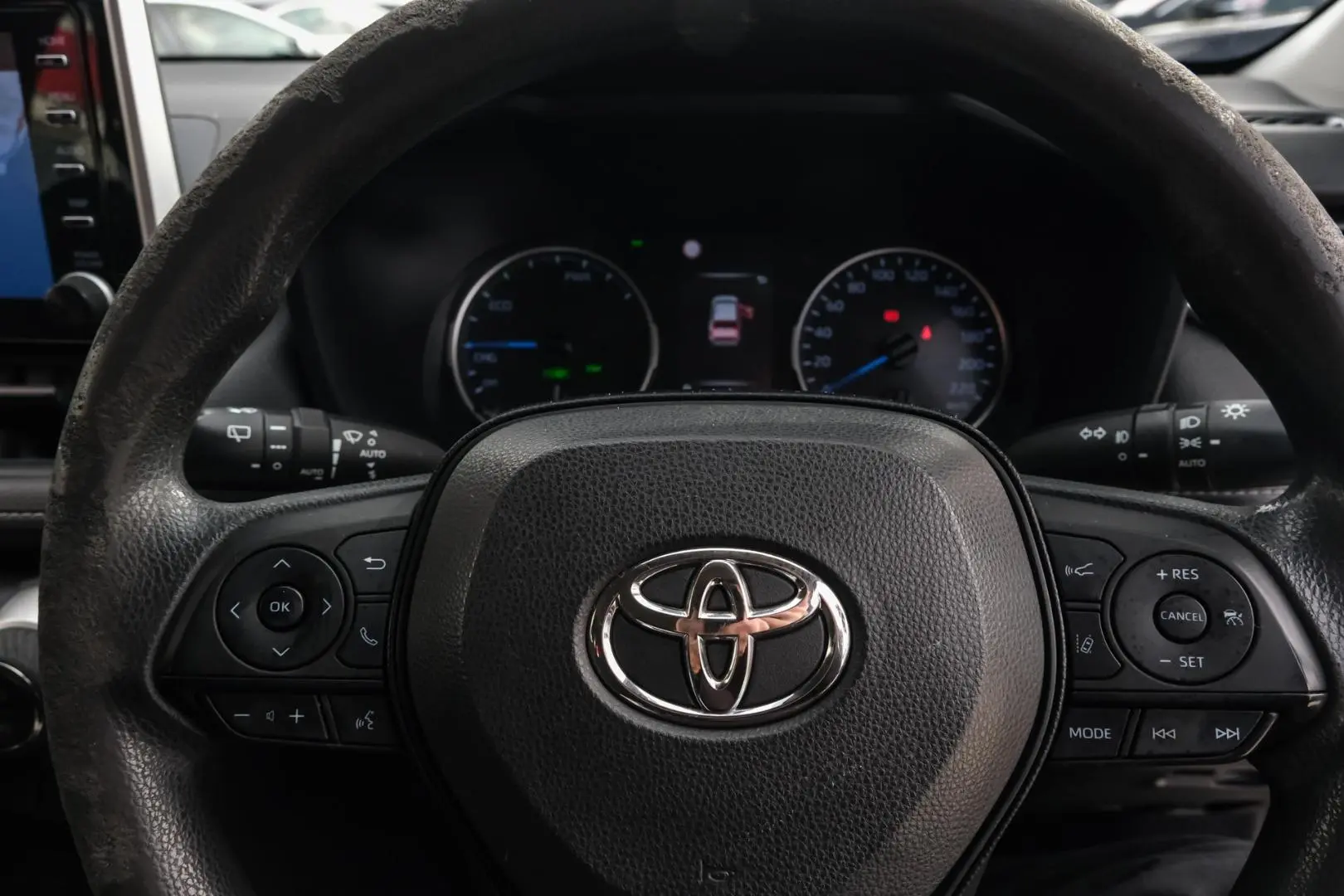 2019 Toyota RAV4 Gallery Image 15
