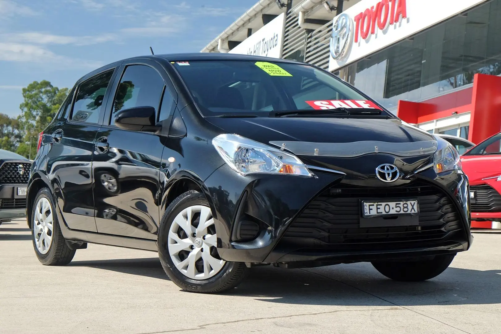 2018 Toyota Yaris Gallery Image 1