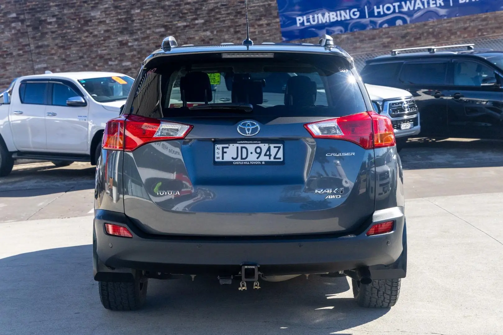 2014 Toyota RAV4 Gallery Image 5