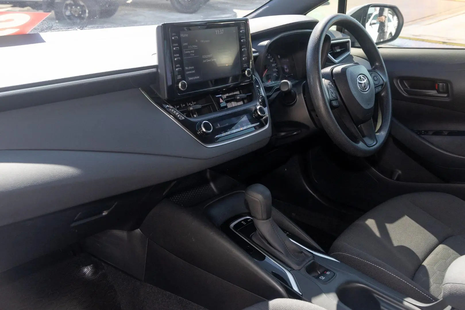 2020 Toyota Corolla Gallery Image 8