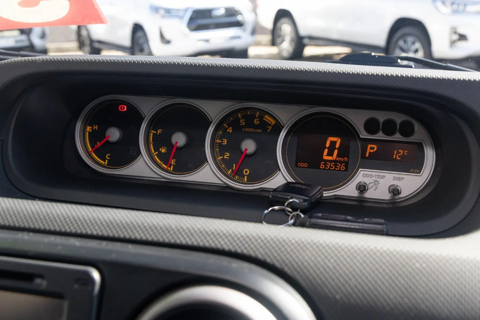 2012 Toyota Rukus Gallery Image 12
