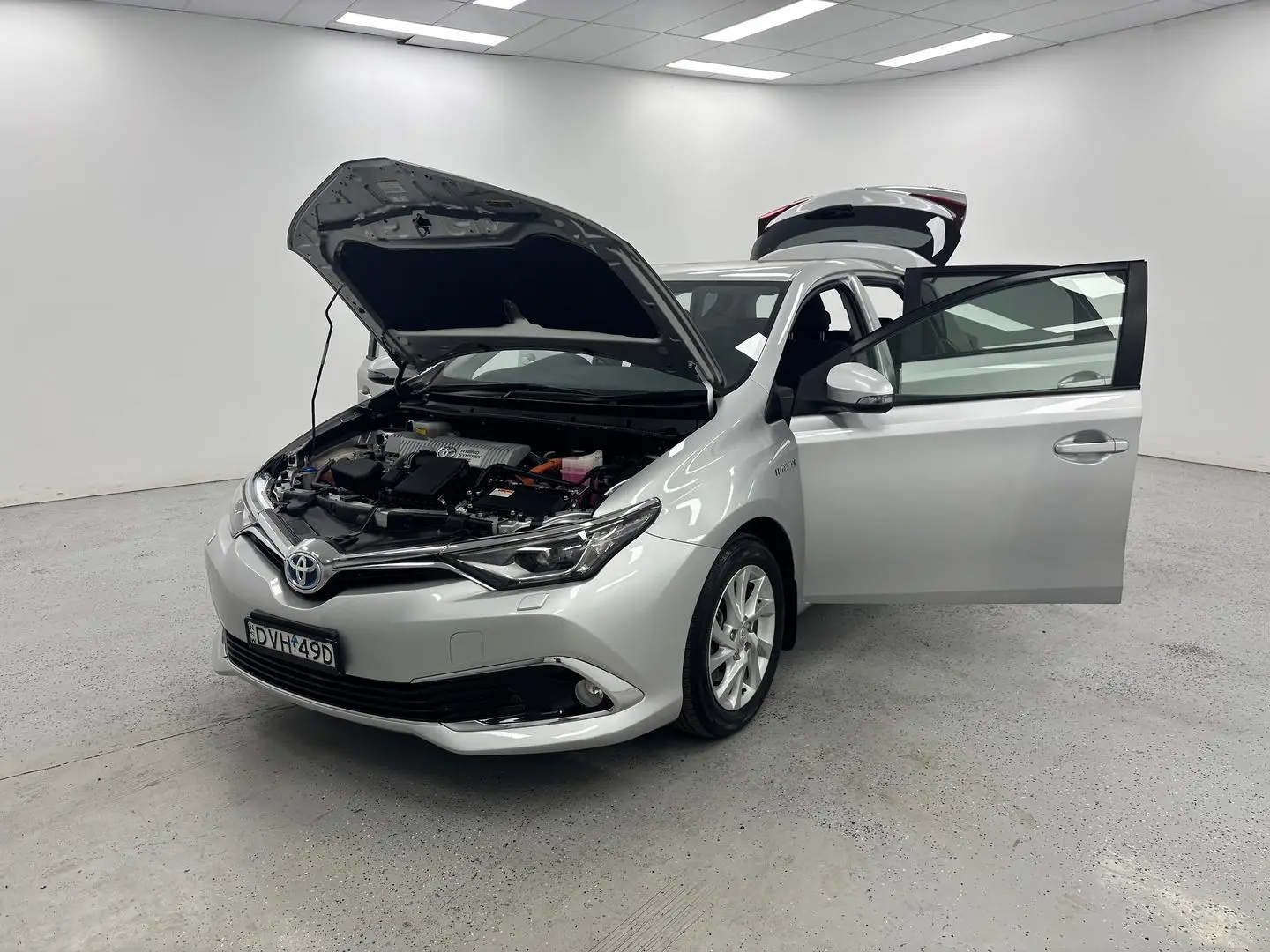 2016 Toyota Corolla Gallery Image 14