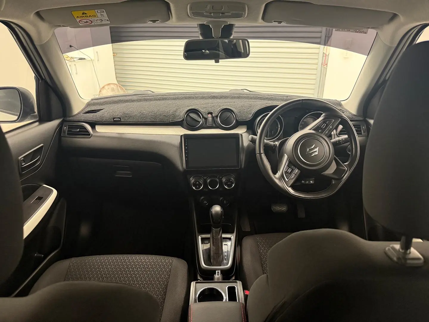 2022 Suzuki Swift Gallery Image 22