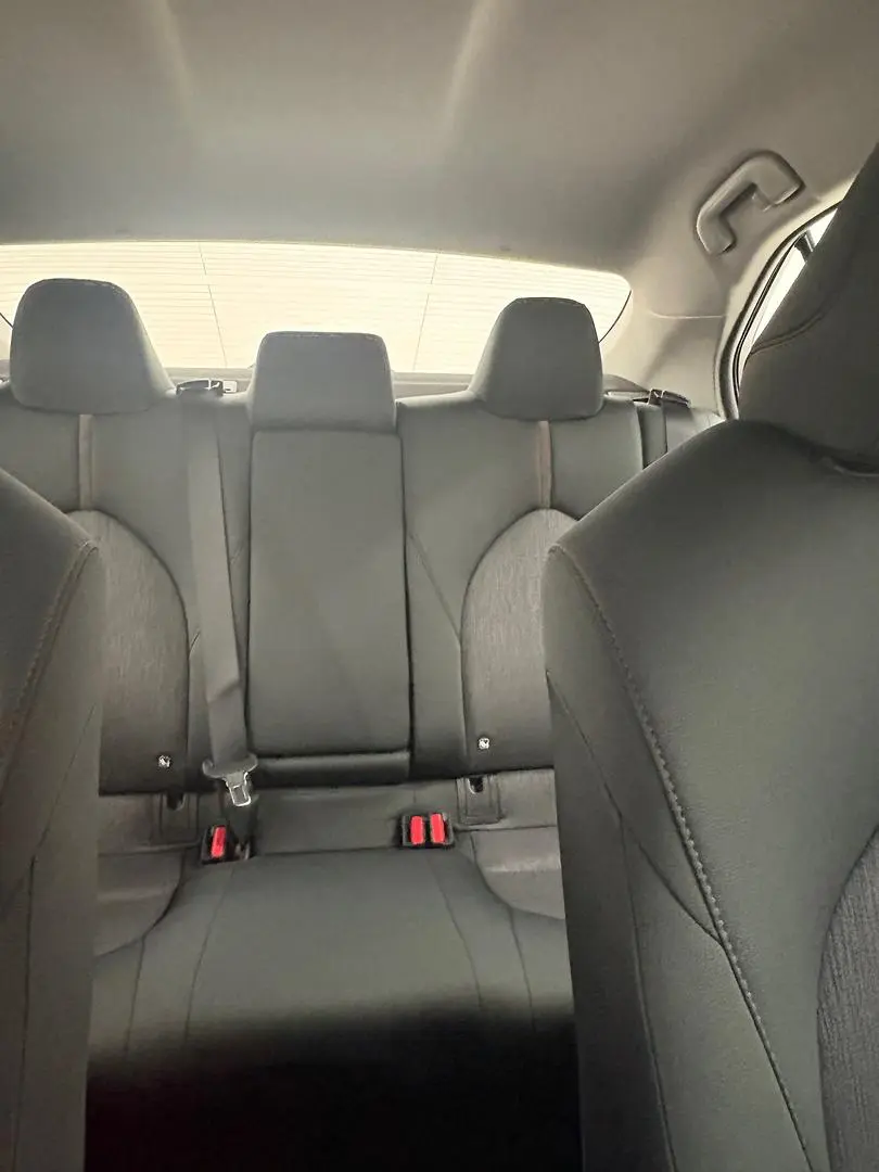 2019 Toyota Camry Gallery Image 31