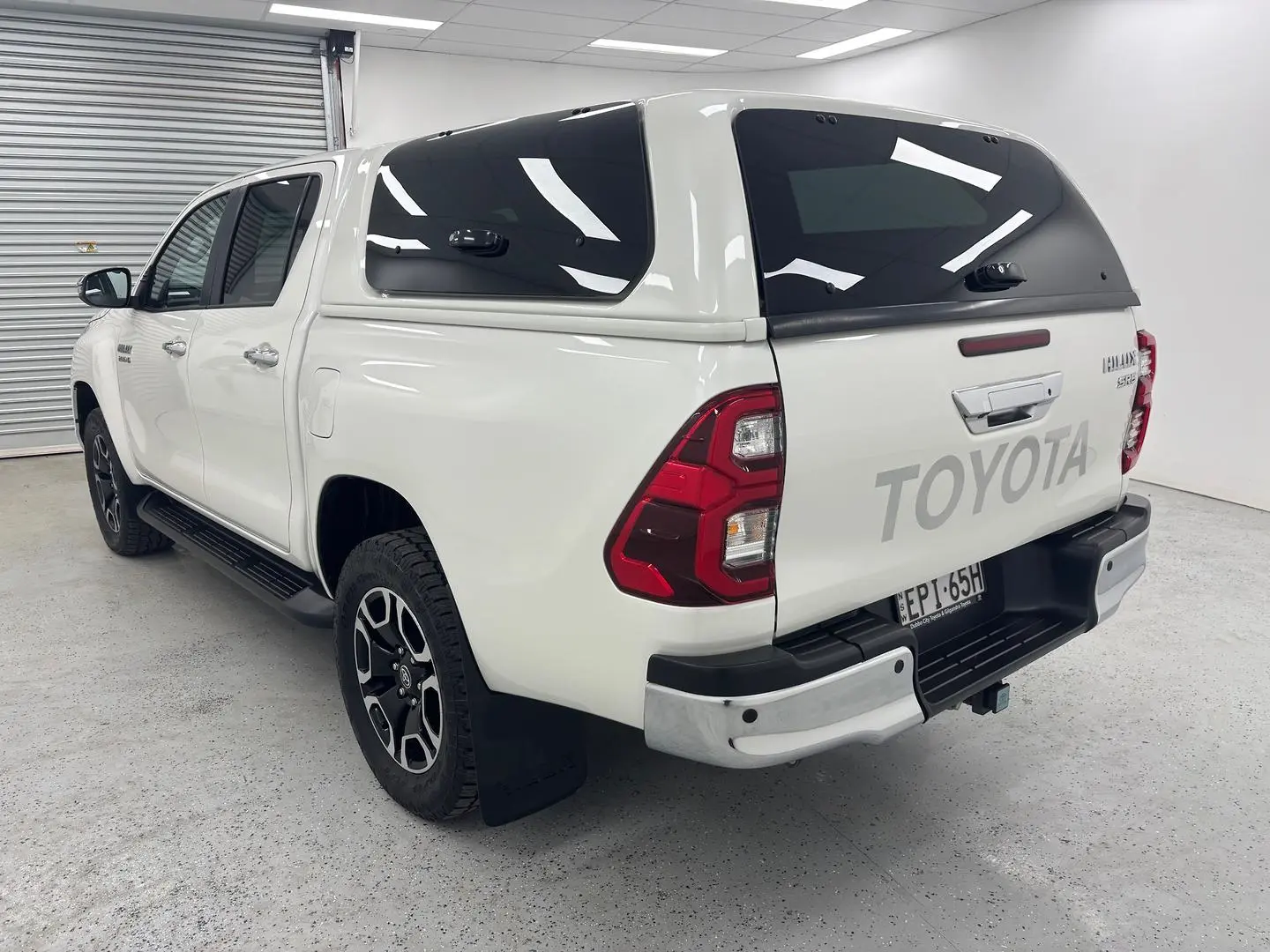2021 Toyota Hilux Gallery Image 5