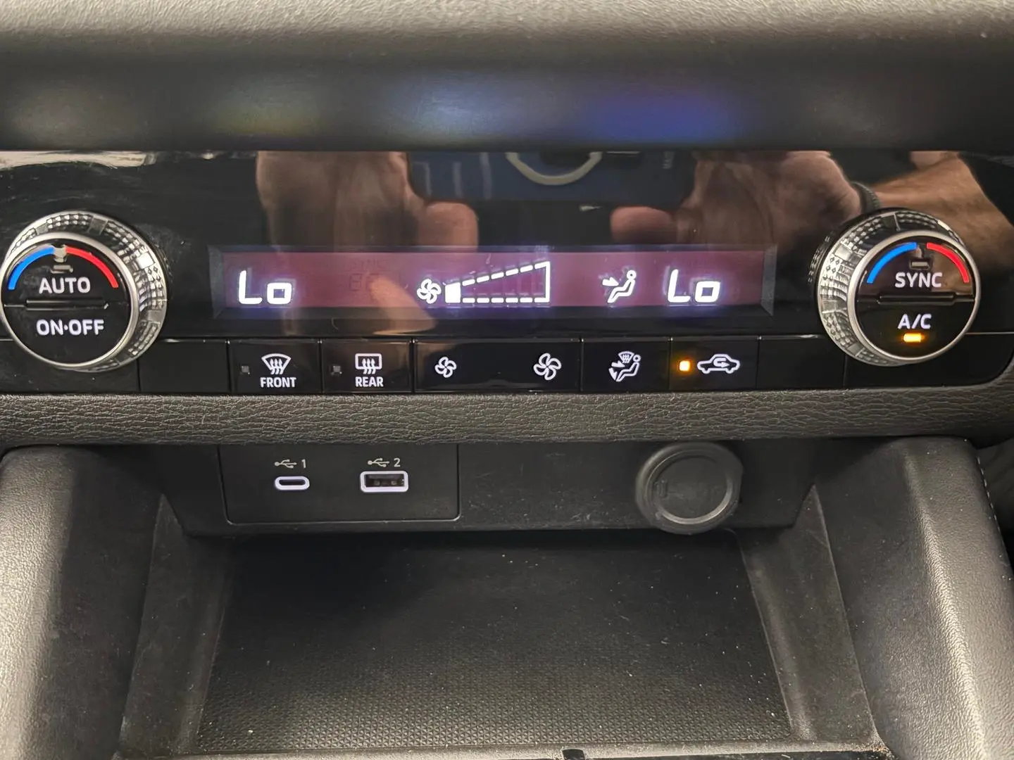 2022 Mitsubishi Outlander Gallery Image 33