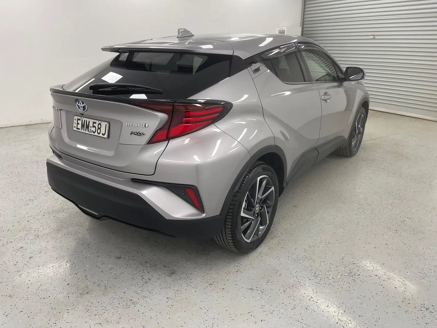 2020 Toyota C-HR Gallery Image 3