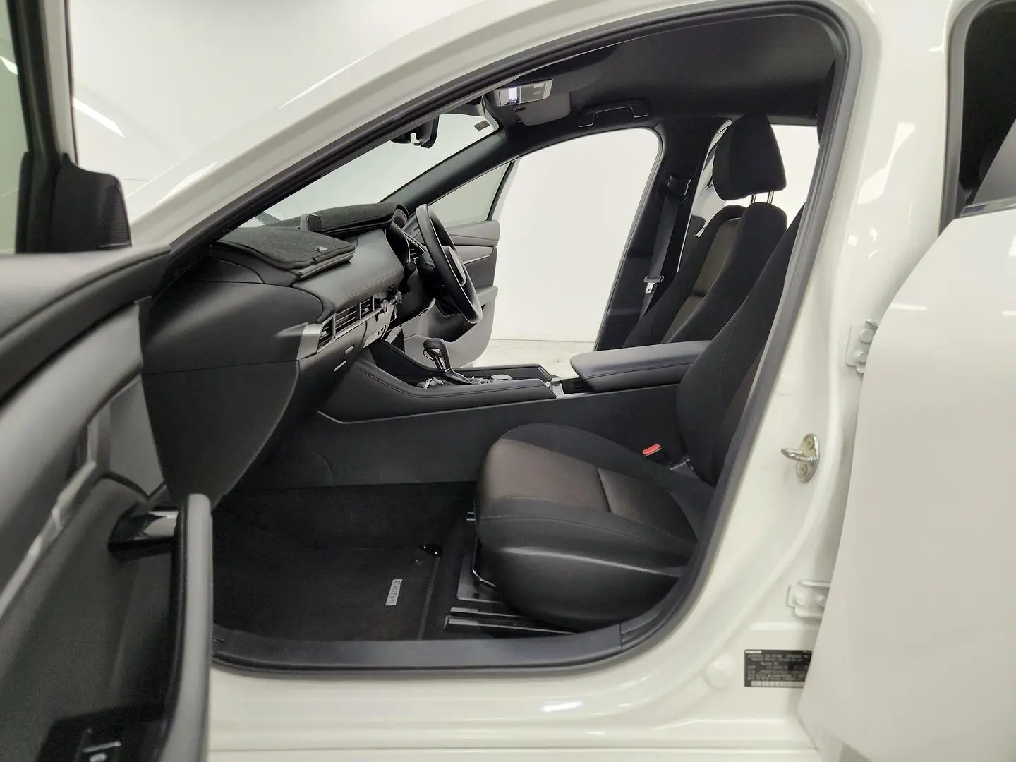 2020 Mazda 3 Gallery Image 18
