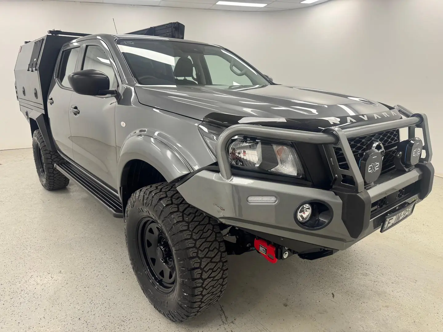 2024 Nissan Navara Gallery Image 1