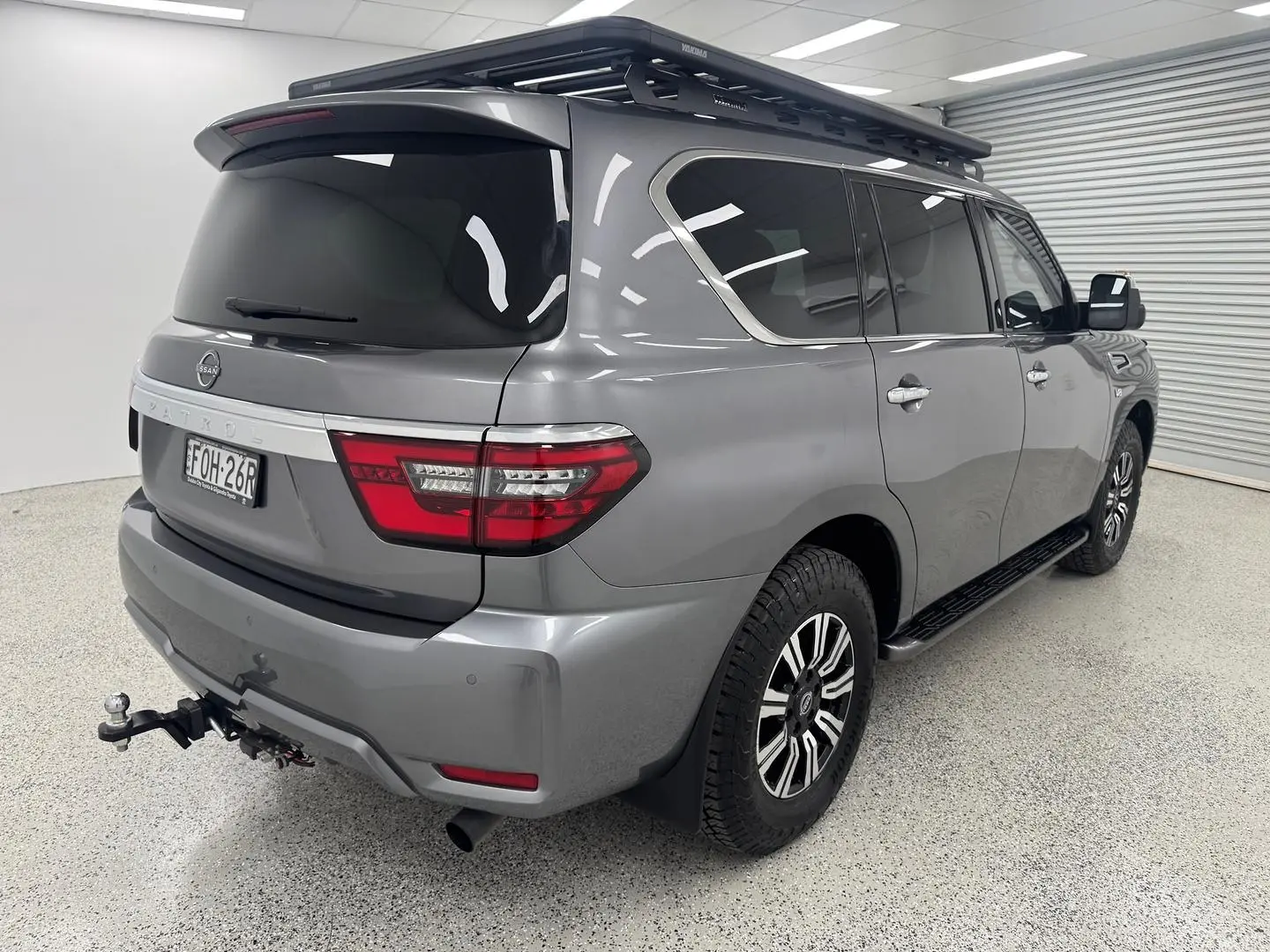 2021 Nissan Patrol Gallery Image 3