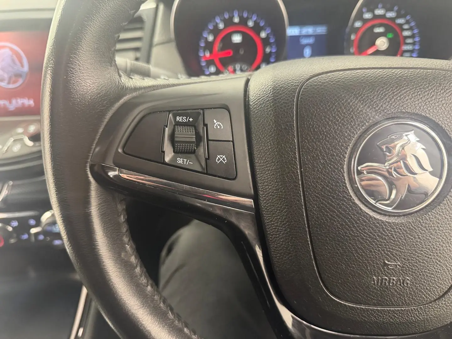 2016 Holden Ute Gallery Image 18