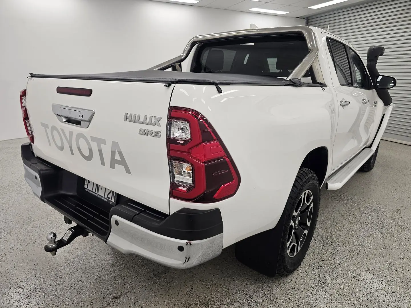 2021 Toyota Hilux Gallery Image 3