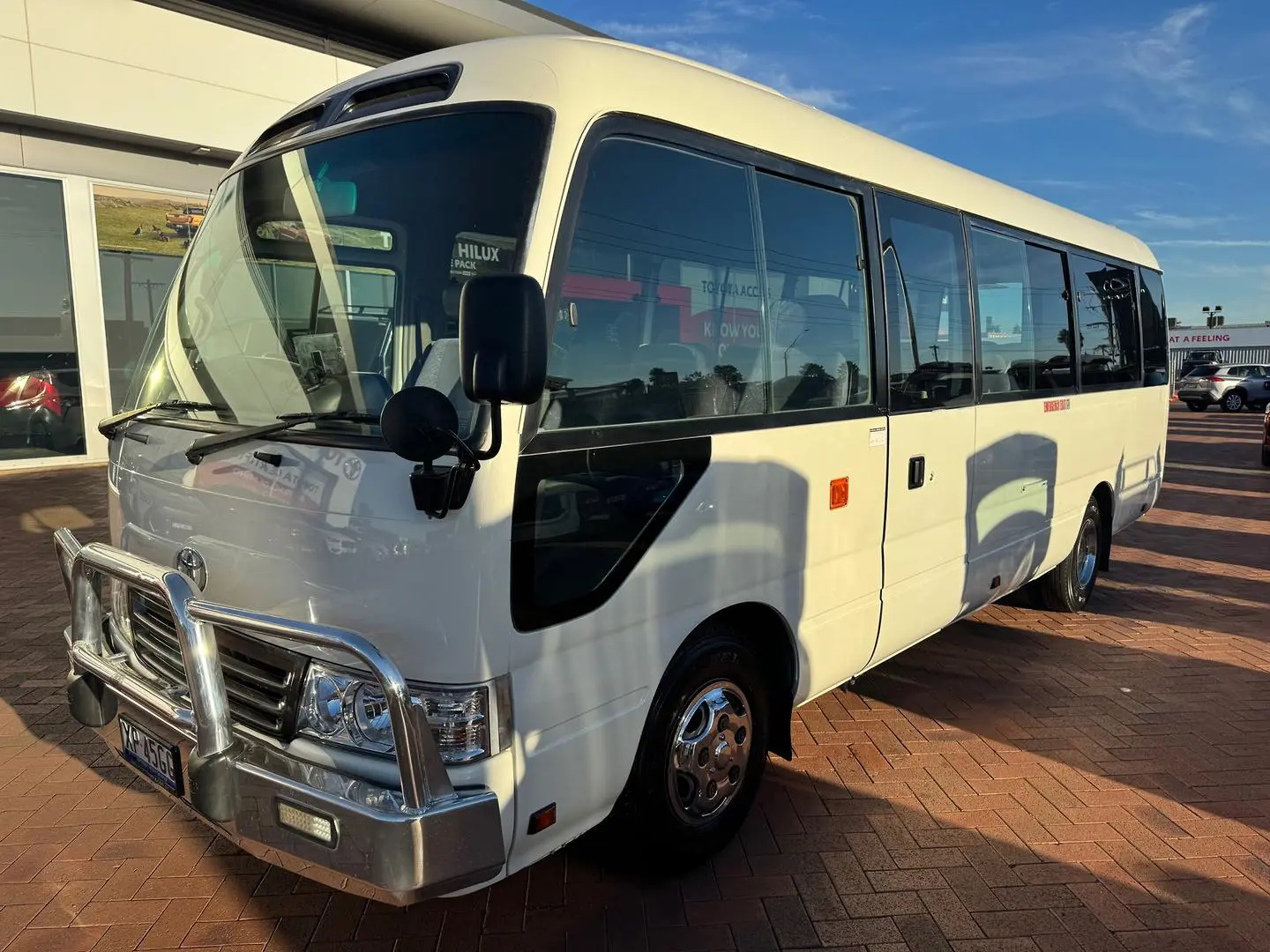 2014 Toyota Coaster Gallery Image 7