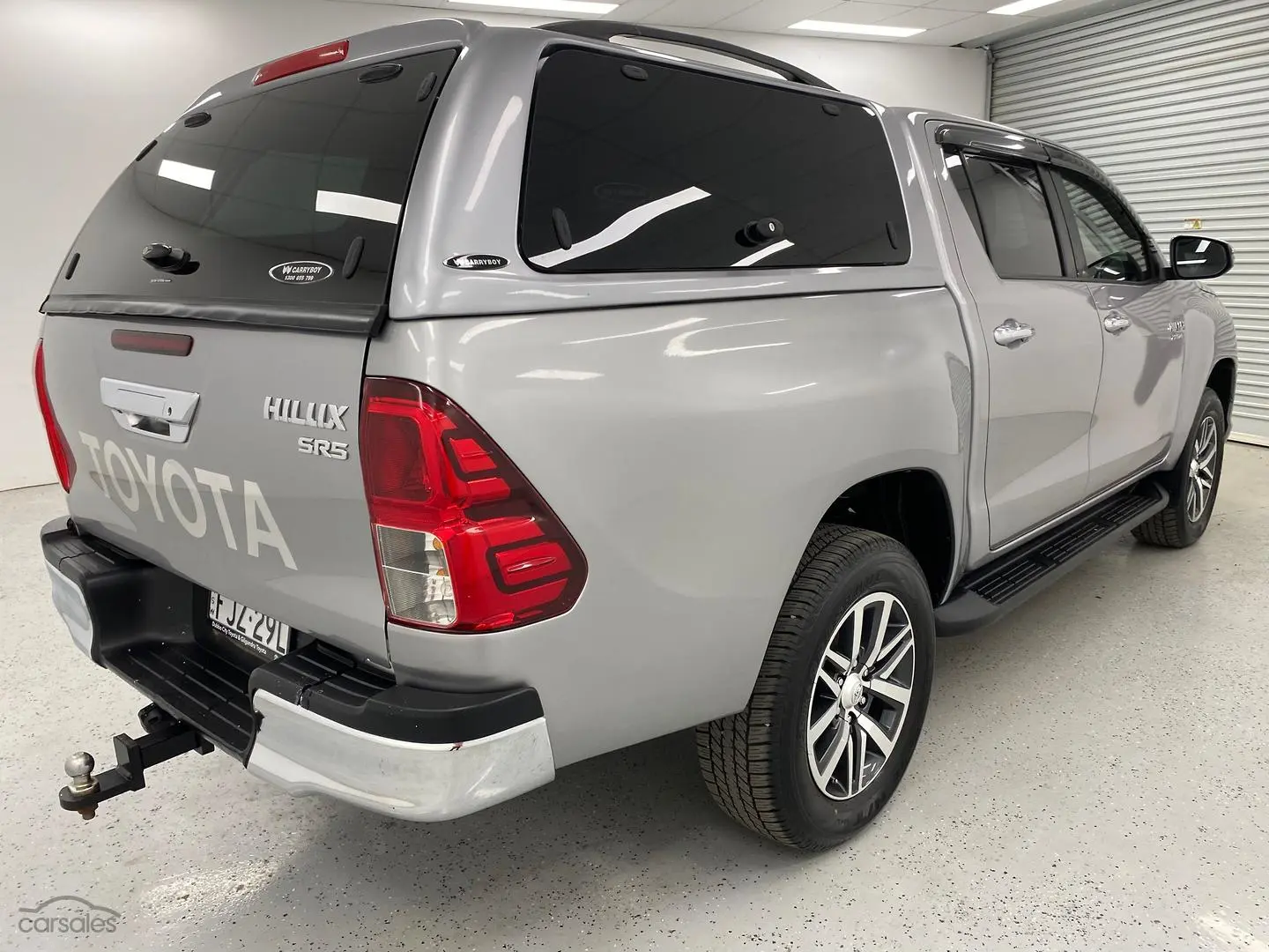 2019 Toyota Hilux Image 3